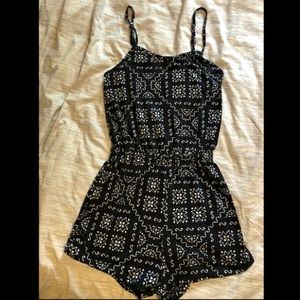 3/$25 Romper cute versatile